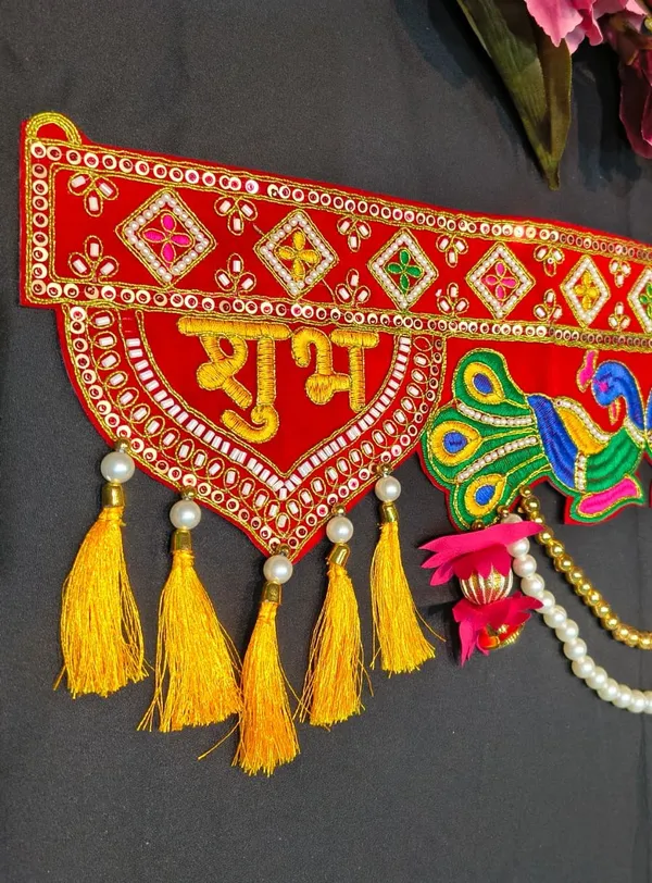 Premium_Welcome_Shubh_Labh_Toran_with_Peacock_Design_&_Pearl_Latkan_{_37INCH_}_