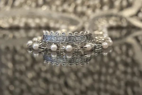Silver_Beaded_Lace_Trim_with_Pearl_Embellishments