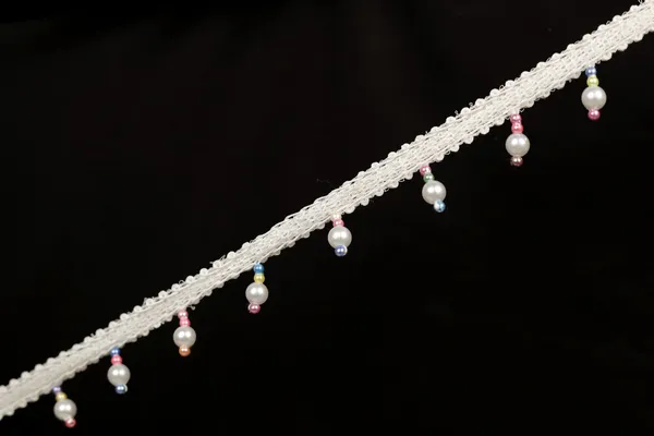White_Lace_Pearl_Beaded_Hairband_for_Girls