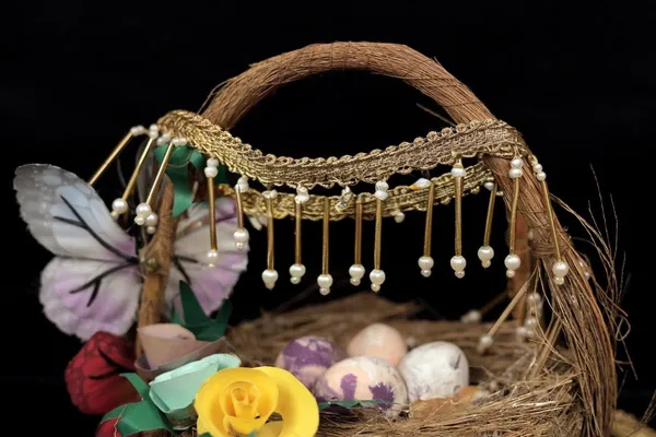 Golden_Beaded_Decorative_Trim_with_Pearl_Accents