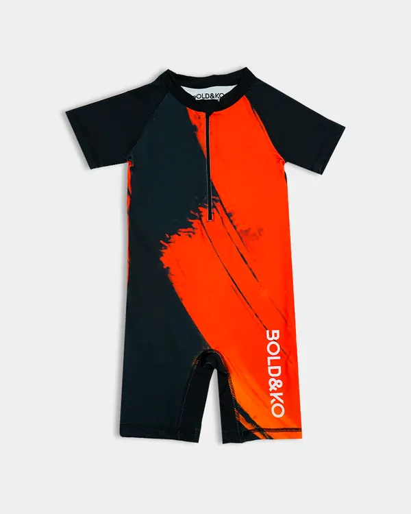 BOLD&KO_Shortsleeve_rashguard_overall_In_Red
_Abstract