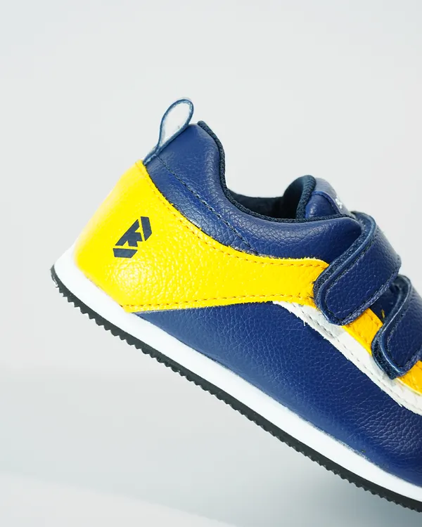 BOLD&KO_Younger_Kids_Amazana_Shoes_In_Navy/Mustard