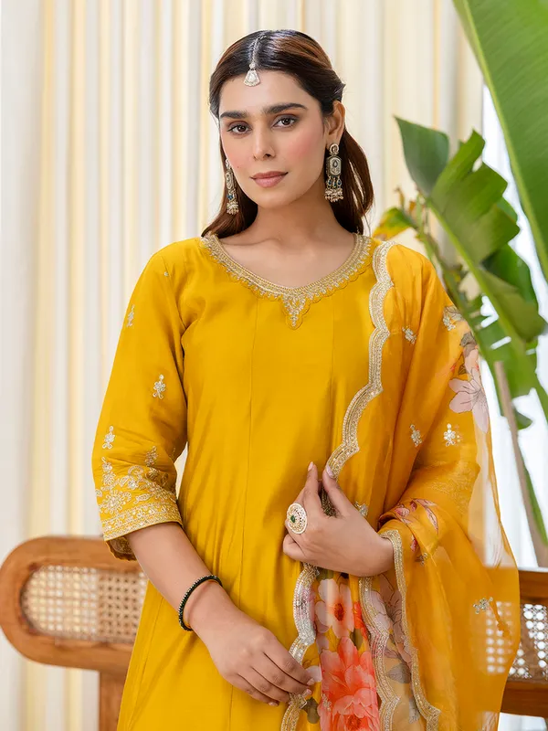 Vireya_Mustard