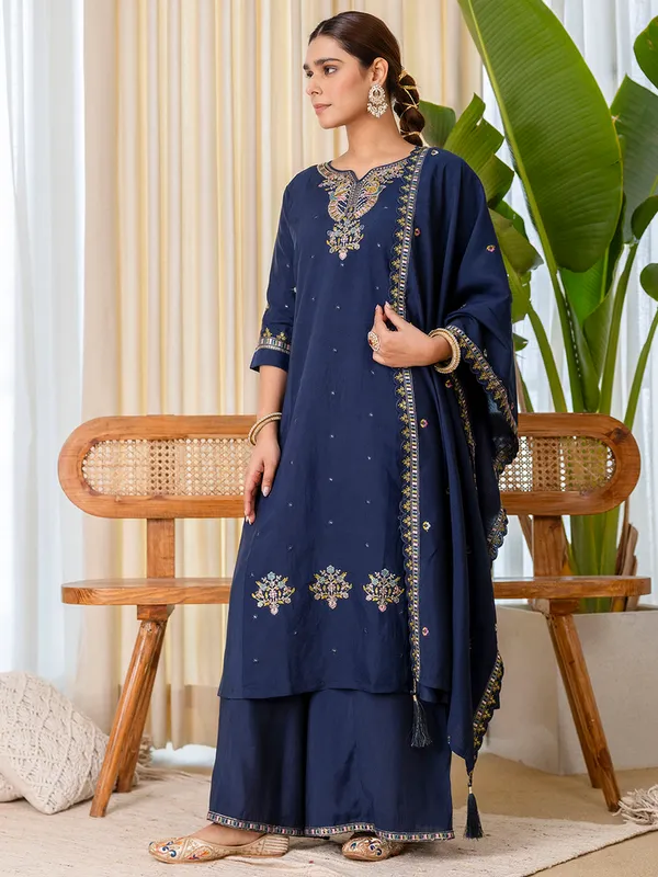 Teal-blue_Exclusive_Embroidered_Kurta_Plazo_Set_for_Women