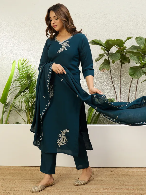 N_Blue_Women’s_Traditional_Kurta_Pant_Set_with_Dupatta