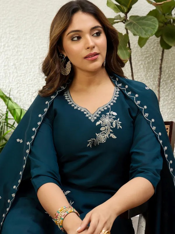 N_Blue_Women’s_Traditional_Kurta_Pant_Set_with_Dupatta