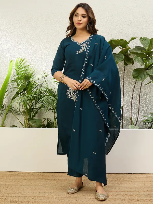 N_Blue_Women’s_Traditional_Kurta_Pant_Set_with_Dupatta