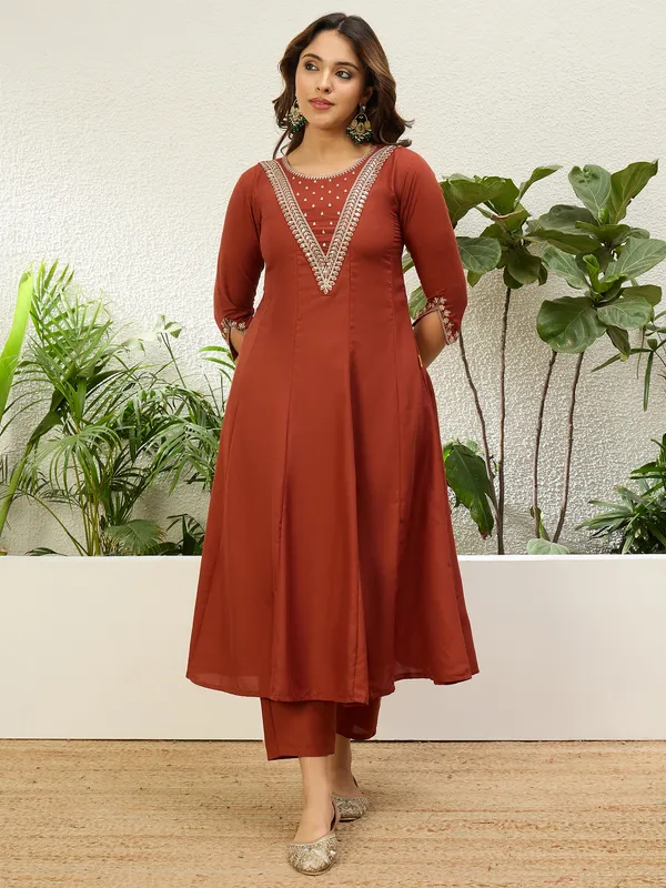 Women's_Rust_Festive_Flared_Kurta_Set_with_Traditional_Print_Dupatta