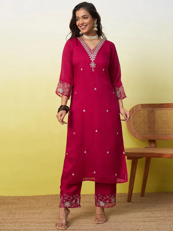 Women's_Embroidered_Yoke_Design_Straight_Kurta_Set_with_Dupatta