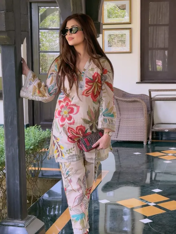 Women's_Mul_Cotton_Co-ord_Set_with_Lace_Work_|_Designer_Kurta_Pant_Set_|_Soft_Cotton_Casual_&_Office_Wear