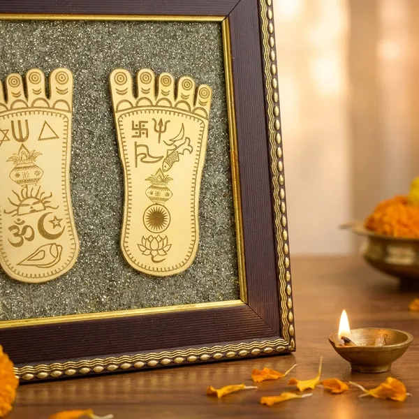 Maa_Lakshmi_Charan_Paduka_Pyrite_Frame
