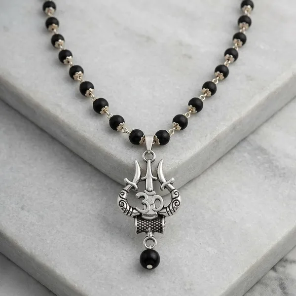 Karanguli_Trishul_Om_Pendant_White_Metal_Cap_Necklace