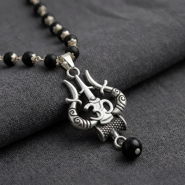 Karanguli_Trishul_Om_Pendant_White_Metal_Cap_Necklace