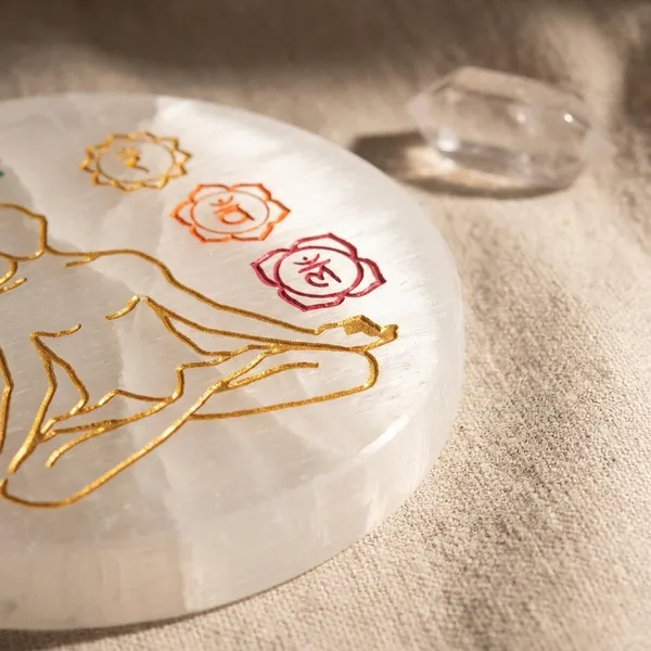 Selenite_Chakra_Engraved_Meditation_Charging_Plate