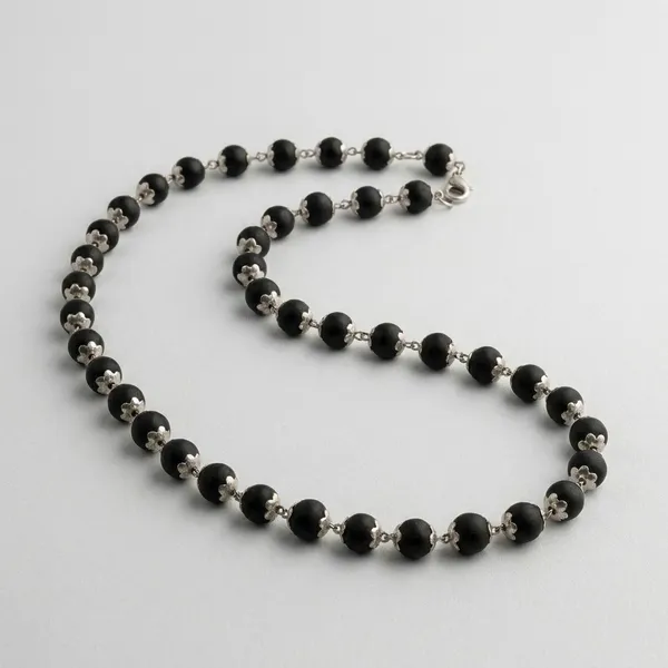 Karanguli_White_Metal_Necklace_with_Cap