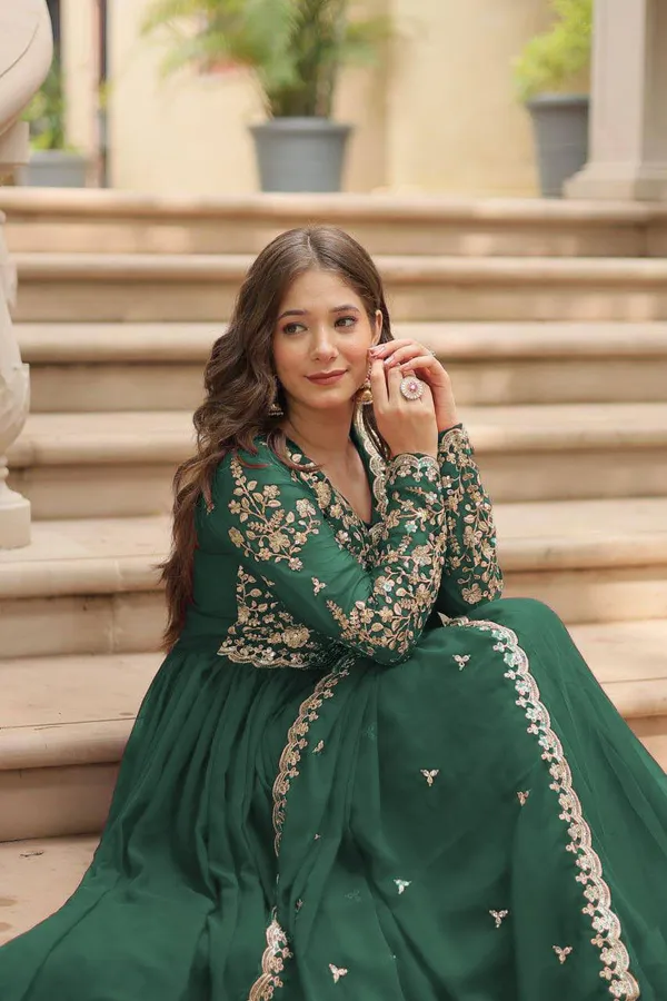 Green_Georgette_Anarkali_Gown_For_Women