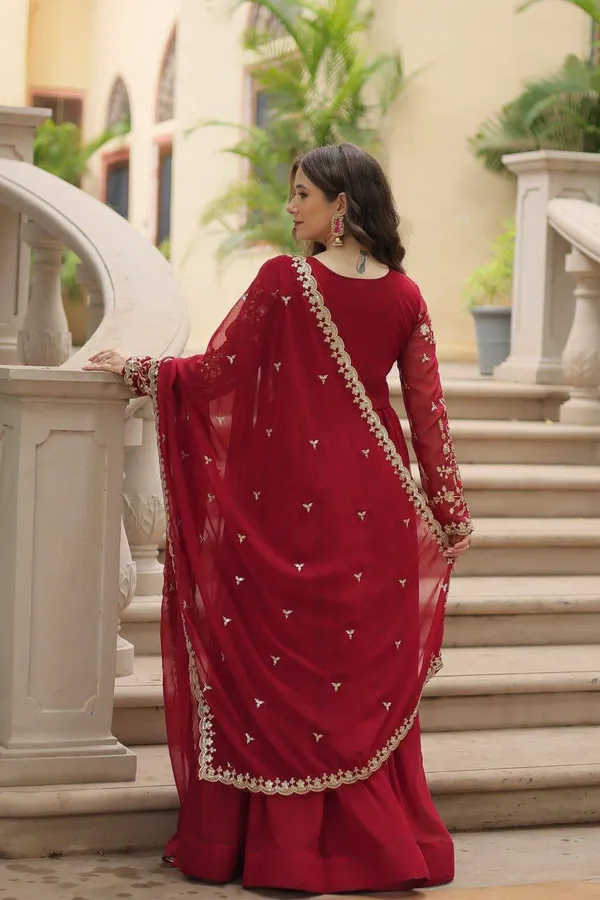 Red_Georgette_Anarkali_Gown_For_Women