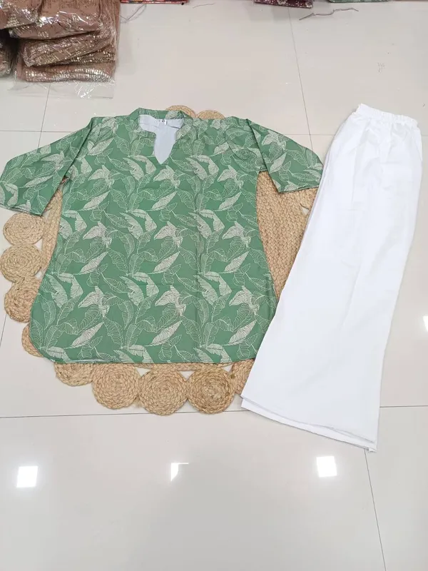 Green_Rayon_Tunic_Top_For_Women