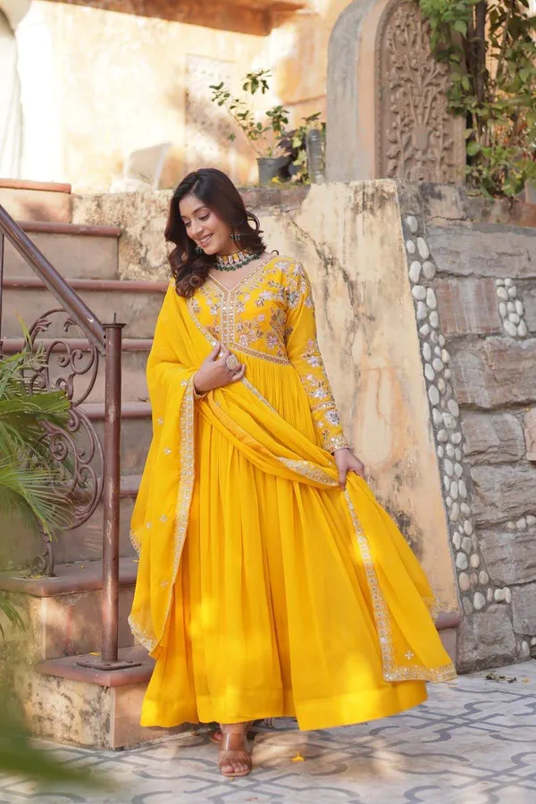 Yellow_Georgette_Anarkali_Dress_For_Women