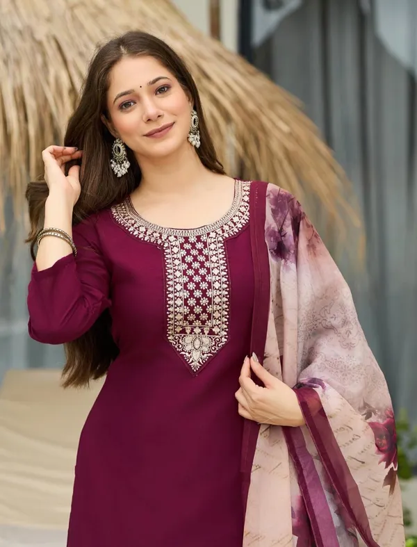 Maroon_Georgette_Kurta_Set_For_Women