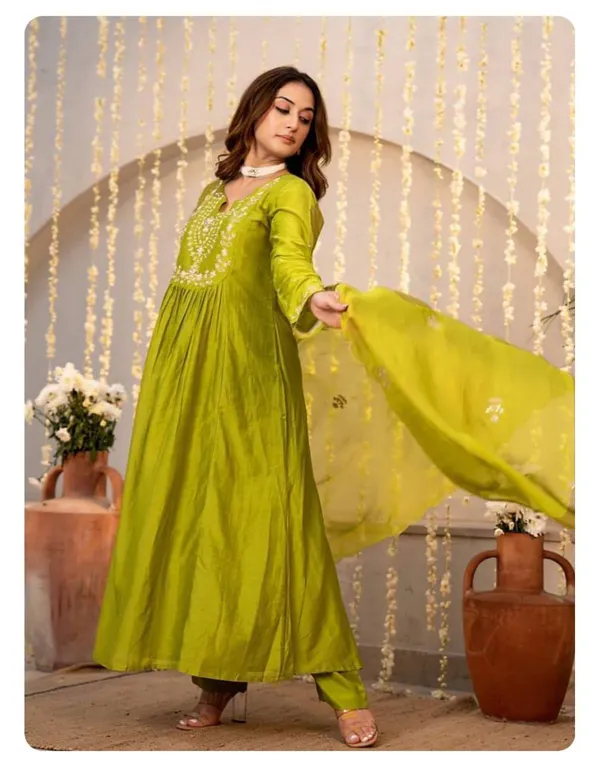 Olive_Green_Georgette_Anarkali_Kurta_Set_For_Women