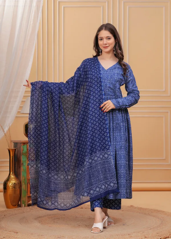 Fully_Stiched_Rayon_Printed
Kurti_(BLUE)