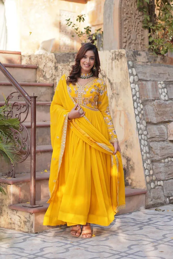 Yellow_Georgette_Anarkali_Dress_For_Women