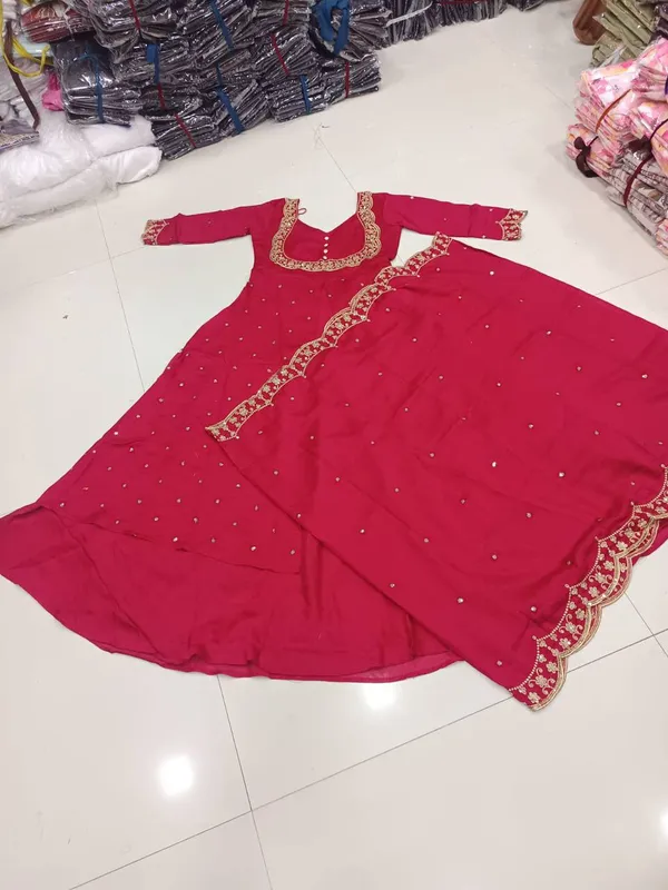 Magenta_Georgette_Anarkali_Dress_Set_For_Women