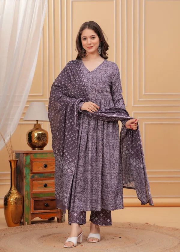 Fully_Stiched_Rayon_Printed
Kurti_(PURPLEE)