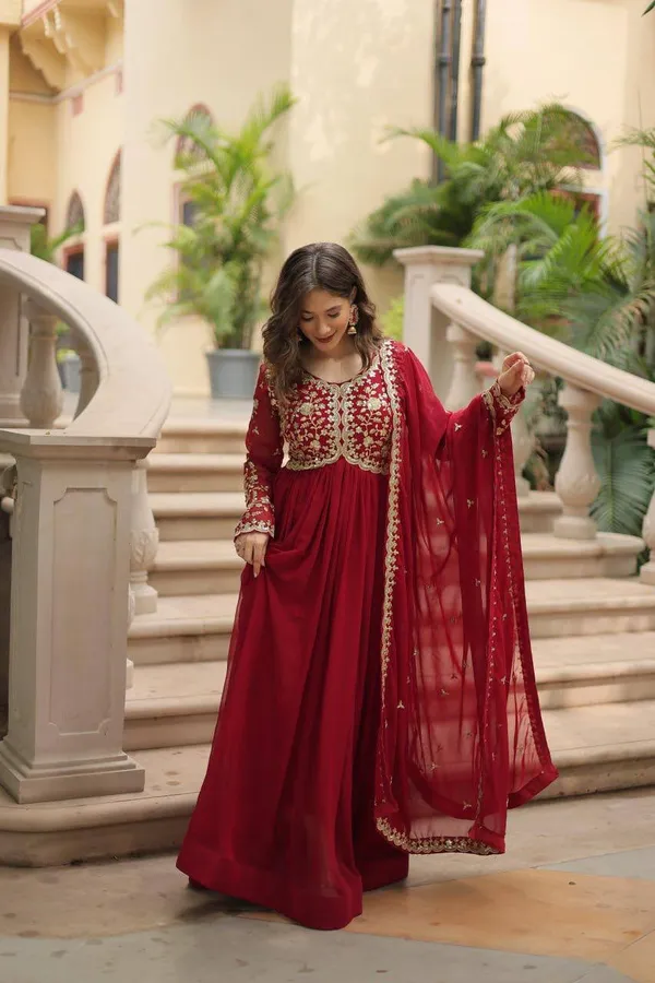 Red_Georgette_Anarkali_Gown_For_Women
