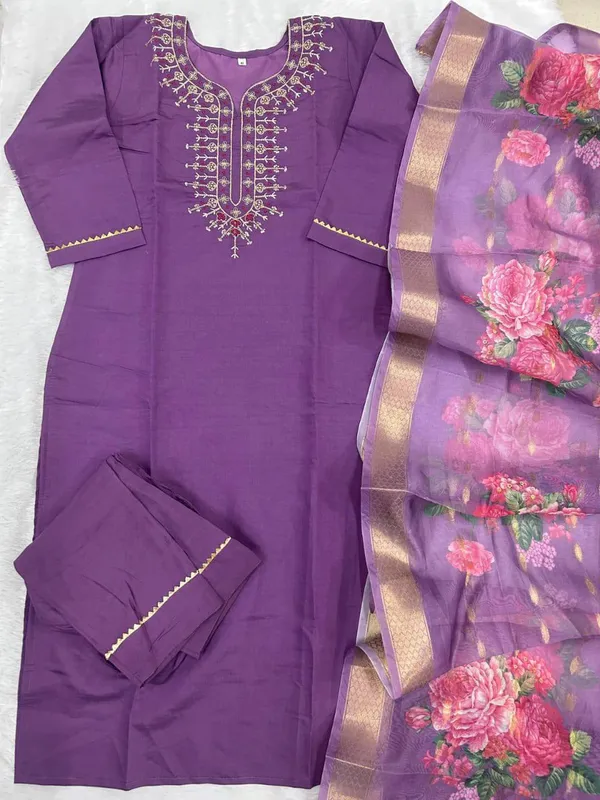 Purple_Georgette_Kurta_Set_For_Women