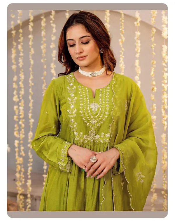 Olive_Green_Georgette_Anarkali_Kurta_Set_For_Women