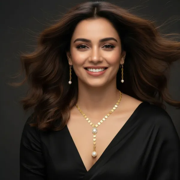 Gold_Celeste_Pearl_Drop_Necklace_With_Earrings