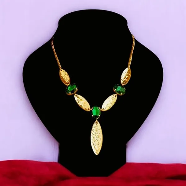 Gold_Anti_Tarnish_Marquise_Emerald_Necklace_Set_For_Women