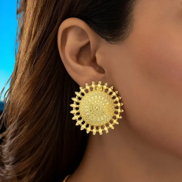 Designer_Pendant_Earrings_Set_Lightweight_Gold_Finish_Necklace_Combo