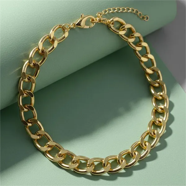 Gold_Chunky_Cuban_Link_Chain_Bracelet_For_Women