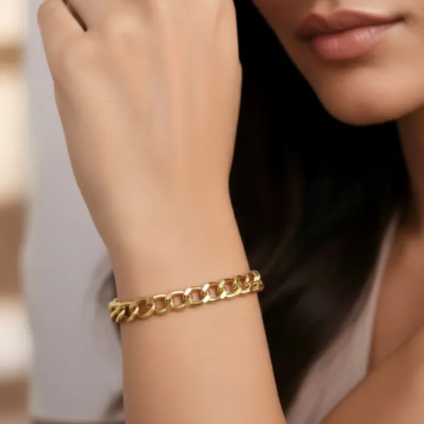 Gold_Chunky_Cuban_Link_Chain_Bracelet_For_Women