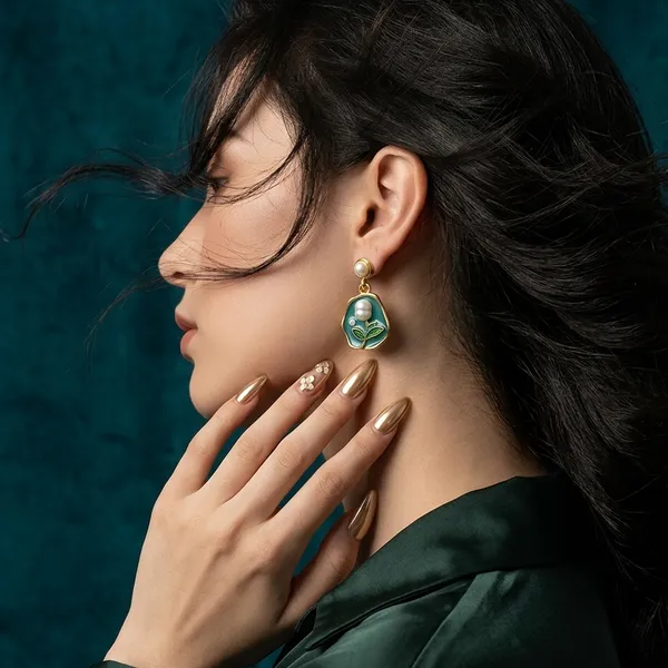 Gold_And_Green_Luxury_Antique_Floral_Enamel_Drop_Earrings