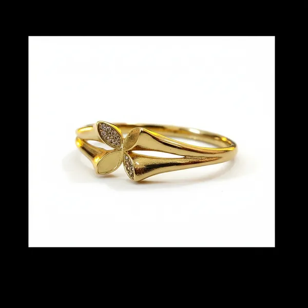 Gold_Leaf_Motif_Crystal_Accents_Adjustable_Bracelet_For_Women