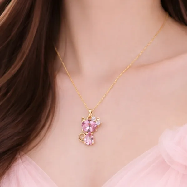 Multicolor_Crystal_Cat_Pendant_Necklace_For_Women