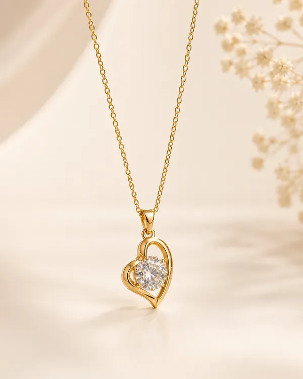 Shadowborne_Eternal_Heart_Crystal_Pendant_Necklace_–_18K_Gold_Plated