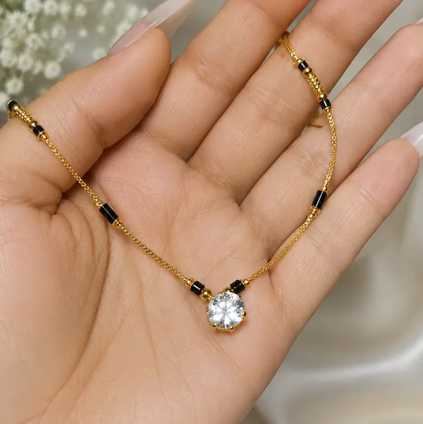Shadowborne_Elegant_Black_Bead_necklace_for_Women