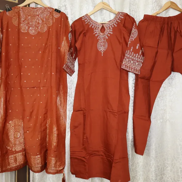 3_Piece_short_kurti_set_with_charming_dupatta