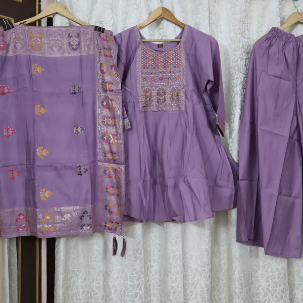 3_Piece_short_kurti_set_with_charming_dupatta