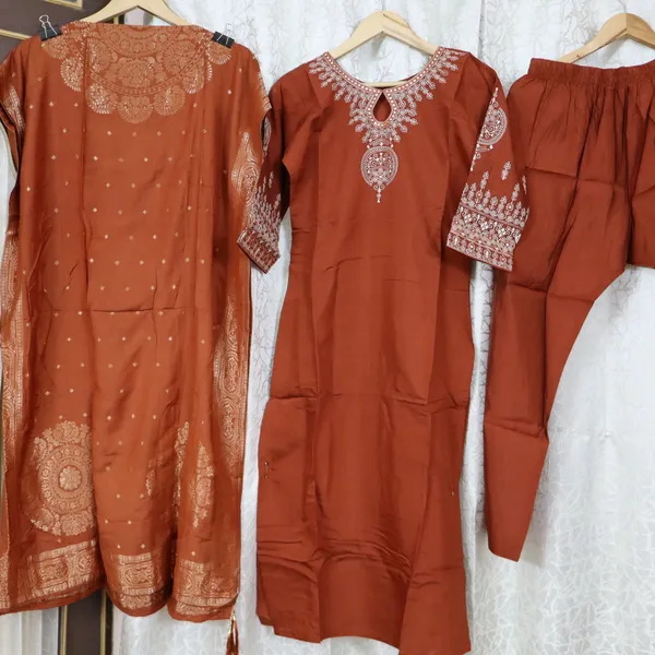 3_Piece_short_kurti_set_with_charming_dupatta