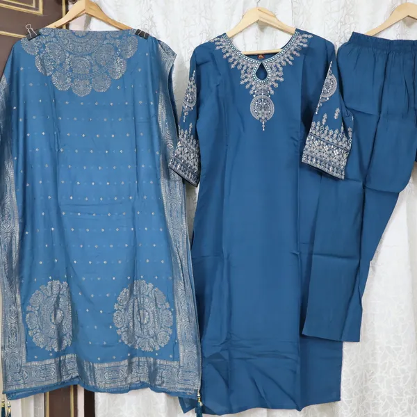 3_Piece_short_kurti_set_with_charming_dupatta