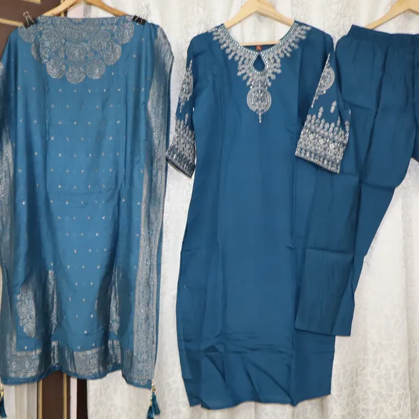 3_Piece_short_kurti_set_with_charming_dupatta