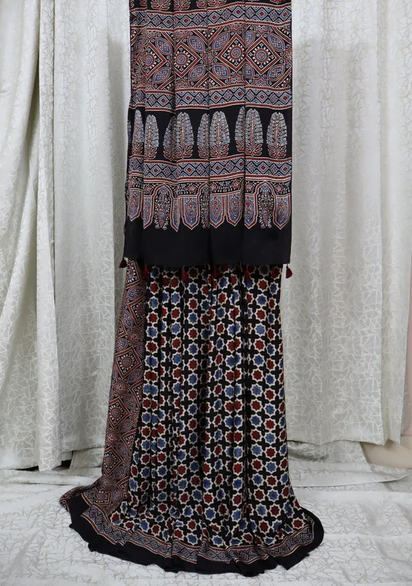 Ajrak_Modal_Silk_Saree_in_Dessert_Indigo_color_