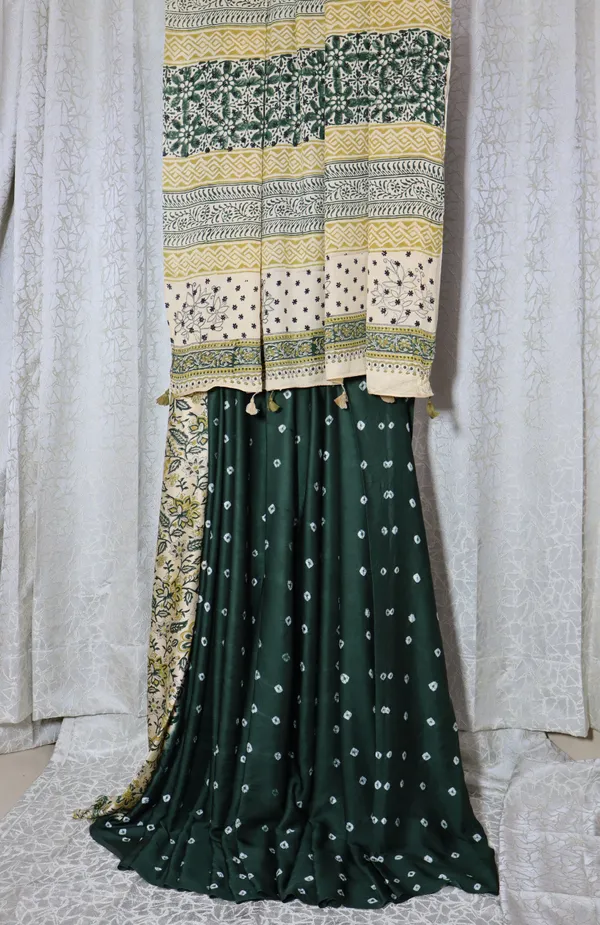 Ajrak_Modal_Silk_Saree_in_Emerald_Heirloom_color_