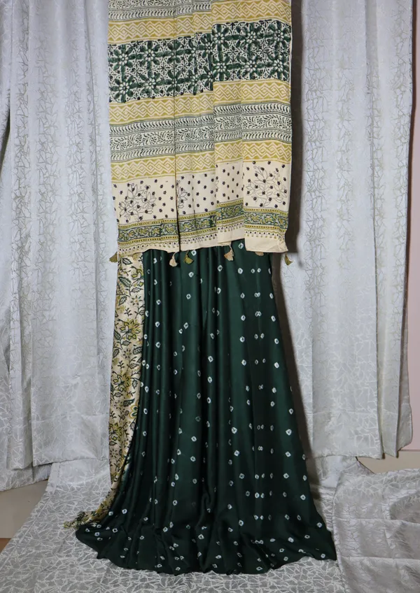 Ajrak_Modal_Silk_Saree_in_Emerald_Heirloom_color_